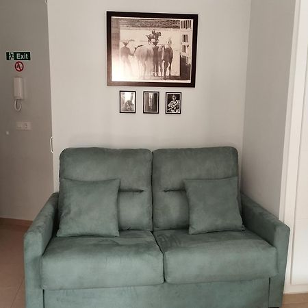 Apartamento La Fuente 27 Tomares Buitenkant foto